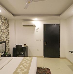 Hotel Swan Suite Neu-Delhi Exterior photo