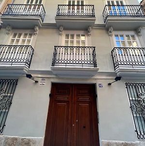 Aparthotel Old Town Flats Casa Del Bisbe Valencia Exterior photo