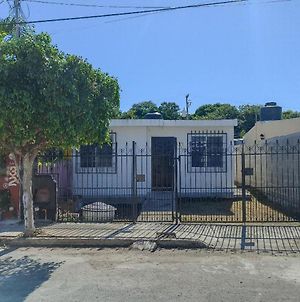 Villa Casa Boulevard Chetumal Exterior photo
