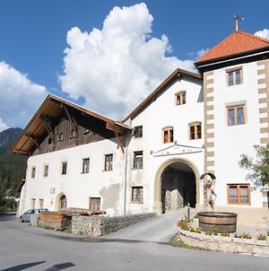 Villa Schloss Sissi Pfunds Exterior photo
