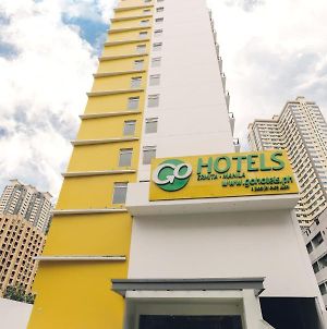 Go Hotels Ermita, Manila Exterior photo