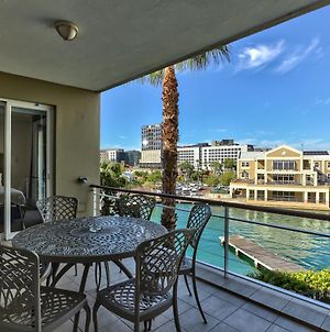 Two Bedroom Apartment - Fully Furnished And Design In Va Marina Residential Kapstadt Exterior photo