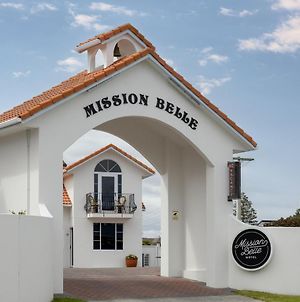 The Mission Belle Motel Mount Maunganui Exterior photo