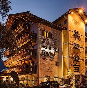 Hotel Crystal - Kitzhorn Suites St. Johann in Tirol Exterior photo