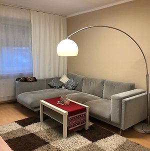 Gemütlich eingerichtete 2-Zimmer Wohnung in Duisburg Meiderich Exterior photo
