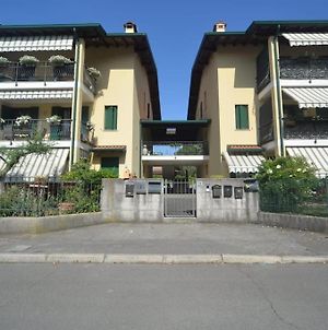 Appartamento Incantevole A Capriva Del Friuli Exterior photo