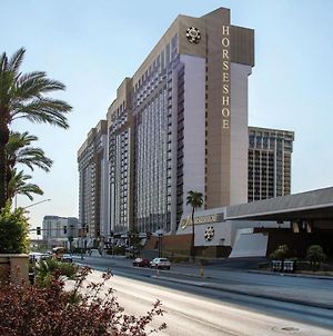 Hotel Horseshoe Las Vegas Exterior photo