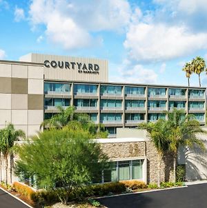 Hotel Courtyard By Marriott Los Angeles Woodland Hills Exterior photo
