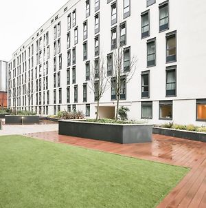 Cosy Ensuites With Shared Kitchen Minutes Away From Wembley Stadium At Sterling Court Student Accommodation London Exterior photo