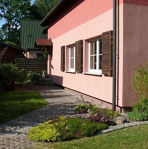 Villa Ferienhaus Negast , An Der Mecklenburgisch - Vorpommersche Ostseekuste Und Am Borgwallsee Steinhagen  Exterior photo