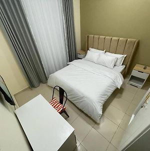Spacious Sharing Room With Attached Bathroom & Balcony Inside A 3Bk Flat For Rent At Ajman 00309Wb Exterior photo