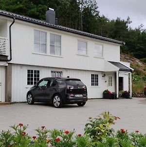 Ferienwohnung Gjestehus I Tveit Kristiansand Exterior photo