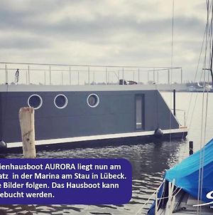 Hotel Aurora - Stern Hausboot Lübeck Exterior photo