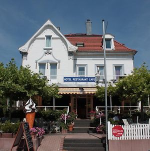 Hotel AlleeSchlößchen Bad Wildungen Exterior photo