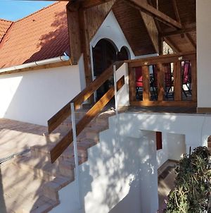 Villa Klara Vendeghaz Badacsonyörs Exterior photo