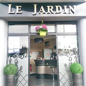 Hotel Le Jardin Lens Exterior photo