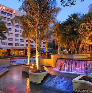 Hotel Long Beach Marriott Exterior photo