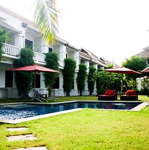 Palm Grove Resort Pattaya Exterior photo