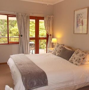Rivertide Lodge Knysna Room photo
