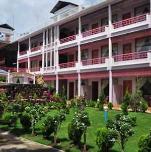Pann Cherry Hotel Pyin U Lwin Exterior photo