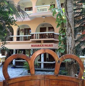 Hotel Maharaju Palace Kovalam Exterior photo