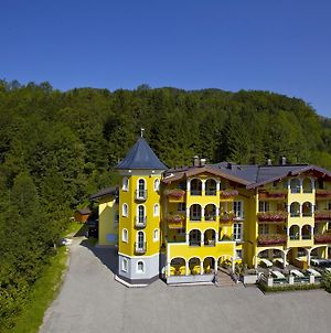 Hotel Fischerwirt Natur WaldSPA Faistenau Exterior photo