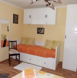 Ferienwohnung Apartma mit Seeblick Sankt Gilgen Room photo