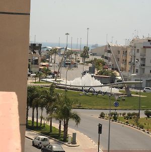 Elysso Apartments Larnaka Exterior photo