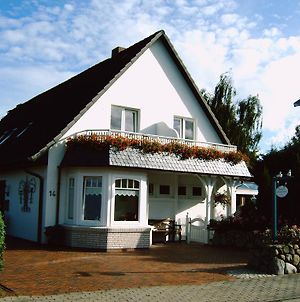 Hotel Gästehaus Ziemann Friedrichstadt Exterior photo