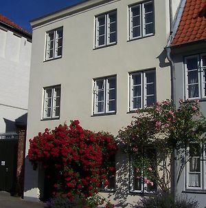 Villa Gästehaus am Krähenteich Lübeck Room photo