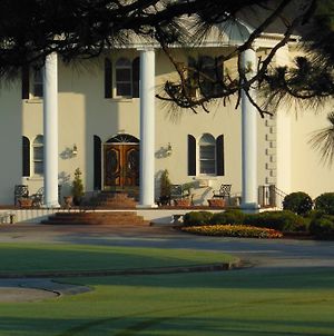 Beau Rivage Golf&Resort Wilmington Exterior photo