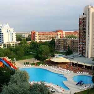 Hotel Iskar & Aquapark Slantschew brjag Exterior photo