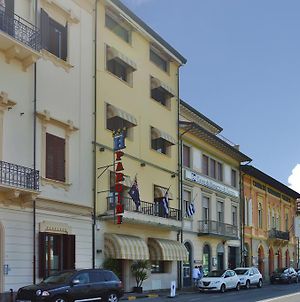 Hotel Pardini Viareggio Exterior photo