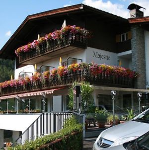 Hotel Gasthof Majestic Brixen Exterior photo