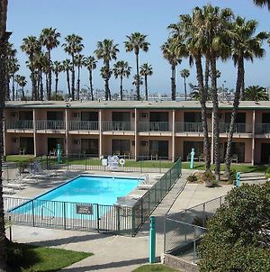 Motel Seaport Marina Long Beach Exterior photo