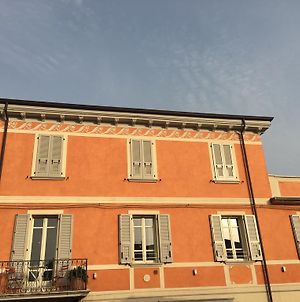Ferienwohnung Piccolo Palazzo San Felice del Benaco Exterior photo
