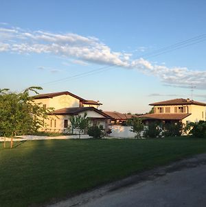 Villa Corte Di Tosina Monzambano Exterior photo