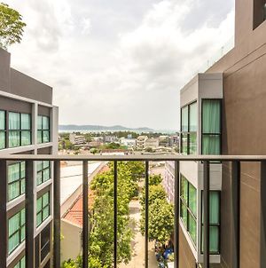 Dlux Condominium Phuket Rawai Exterior photo