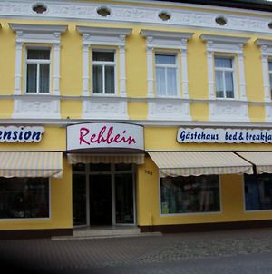 Hotel Gaestehaus Rehbein Calbe Exterior photo