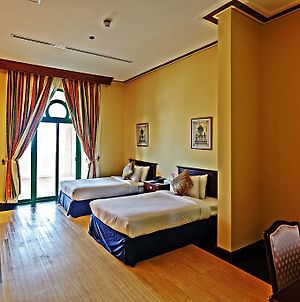 Cassells Ghantoot Hotel & Resort Dubai Exterior photo