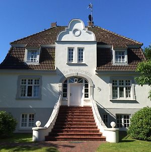 Villa Friedericia - Appartment 1 Wyk auf Föhr Exterior photo