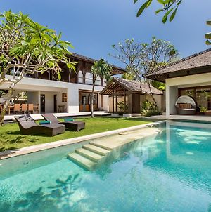 Villa Air Bali Boutique Resort And Spa Seminyak Exterior photo