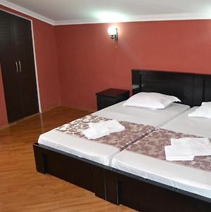 Hotel Isaka Tbilisi Room photo