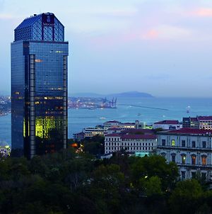 Hotel The Ritz-Carlton, Istanbul At The Bosphorus Exterior photo