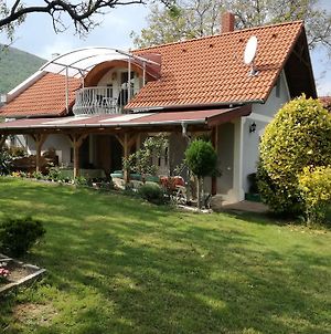 Villa Margo Nyaralo Balatonederics Exterior photo