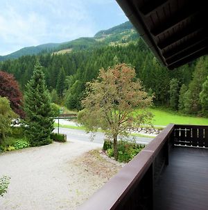 Villa Luxury Chalet With Sauna Near Ski Area In Salzburg Saalbach Exterior photo