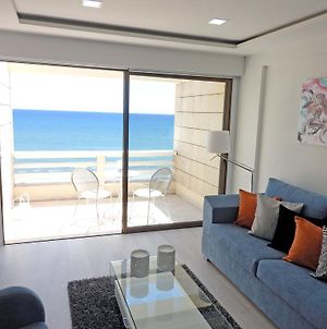 Lazuli Beachfront Apartment 253 Larnaka Exterior photo