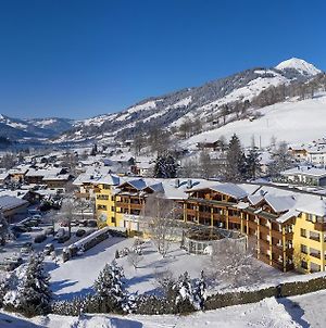 Hotel Alpenhof Brixen Brixen im Thale Exterior photo