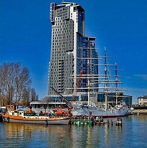 Ferienwohnung Sea Towers Gdynia Exterior photo