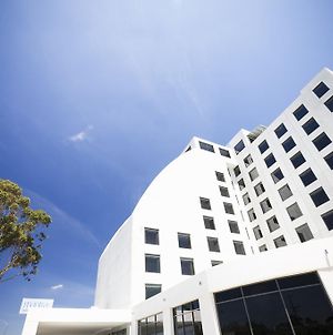 Hotel Mantra Tullamarine Melbourne City Exterior photo